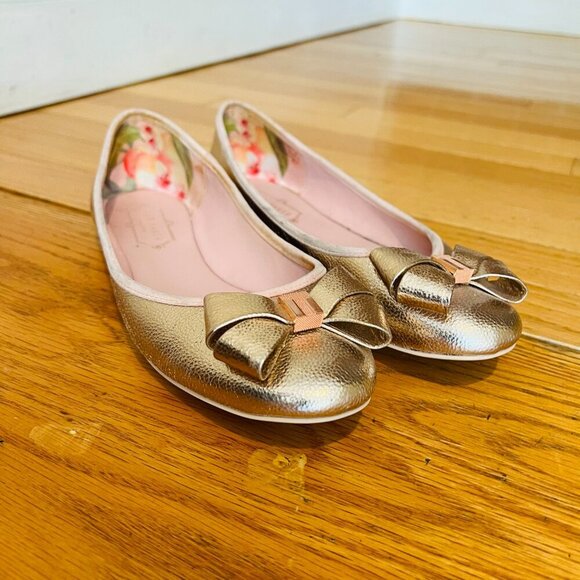 TED BAKER LONDON SATIN W/GOLD BOW BALLET FLATS WOMEN SHOES US 7.5/EU 38 - Picture 3 of 16